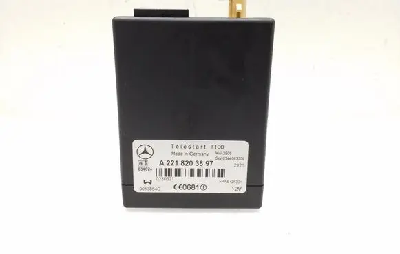 Mercedes-Benz C W204 Auxiliary heating control unit/module A2218203897