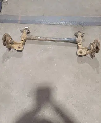 Opel Astra H Rear axle beam 