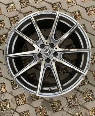 R20 alloy rim