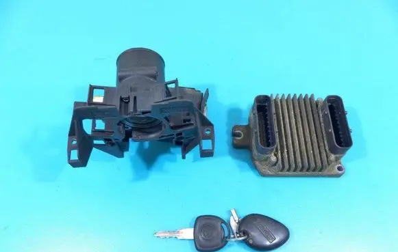 Opel Astra G Engine control unit/module ECU 09355909 IMPRK1234272
