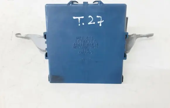Toyota Corolla Verso AR10 Combustion control unit/module 898180F020