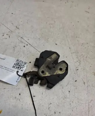 Volvo S80 Engine bonnet/hood lock/catch 9483765