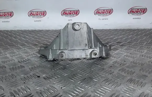 BMW X6 E71 Engine mounting bracket 7137238