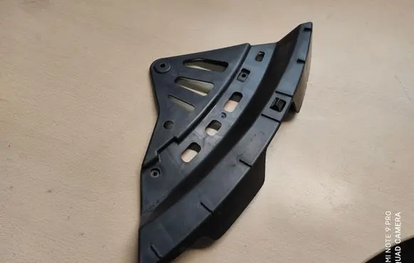 Citroen C4 I Picasso Headlight/headlamp mounting bracket 16472500