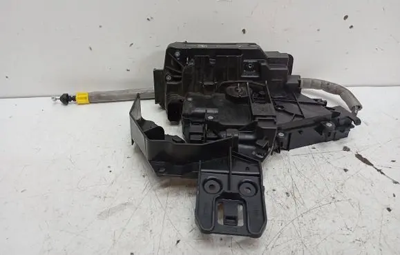 Mercedes-Benz GLC X253 C253 Front door lock A0997202100 A2220063999