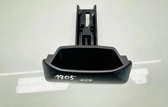 Mercedes-Benz CLS C218 X218 Hand brake release handle 1905