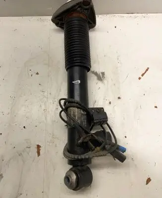 BMW X6 F16 Rear shock absorber/damper 6867864 2811405030