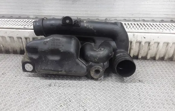 Audi A2 Air intake duct part 036133354C