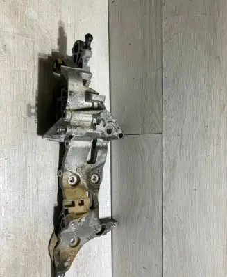 Generator/alternator bracket