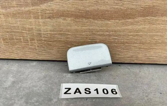 Mercedes-Benz A W169 Front tow hook cap/cover A1698850581