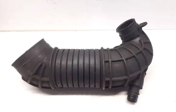 Audi A4 S4 B7 8E 8H Intercooler hose/pipe 8E0129615J