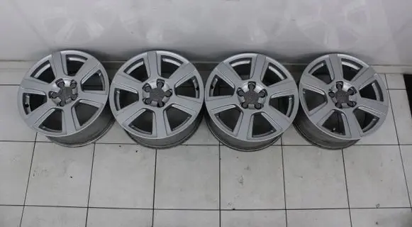 Audi Q5 SQ5 R17 alloy rim 8R0601025