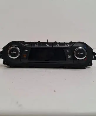 Ford C-MAX I Climate control unit 0259A 18C612AG YA17709