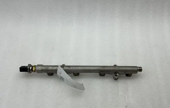 Audi Q2 - Fuel main line pipe 05E133320B 04C906054C