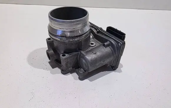Volvo XC60 Throttle valve 31293930