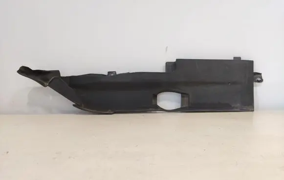 Audi A8 S8 D4 4H Fender end trim 4H0819336