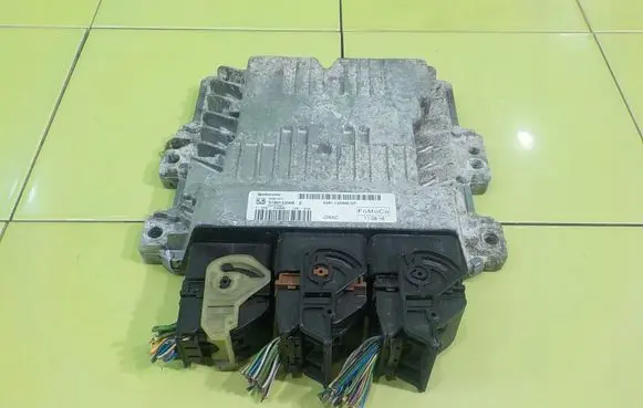 Ford Grand C-MAX Engine control unit/module AV6112A650GF