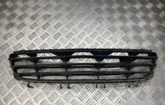 Opel Astra H Front bumper lower grill 24460271