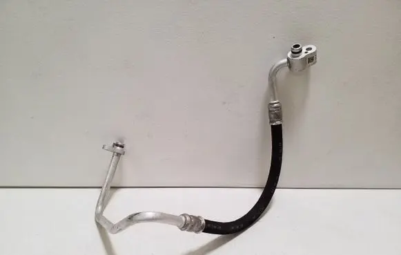 Audi A1 Air conditioning (A/C) pipe/hose 2Q0816721E