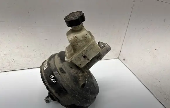 Hyundai ix 55 Brake booster 585003J320 591103J320