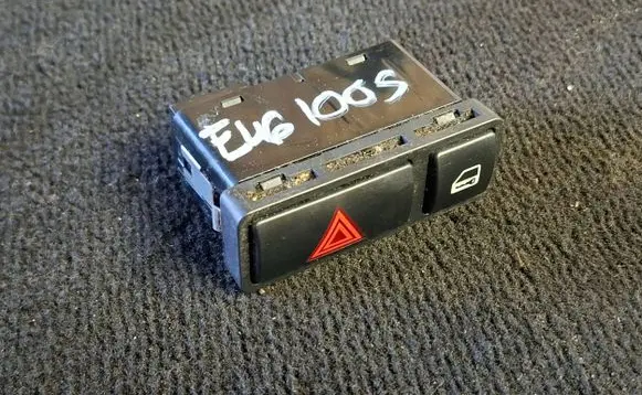 BMW 3 E46 Hazard light switch 8368920