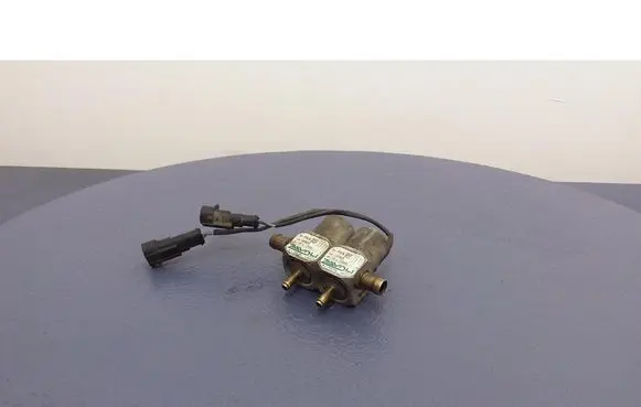 Mitsubishi Outlander Fuel injector 67R010187