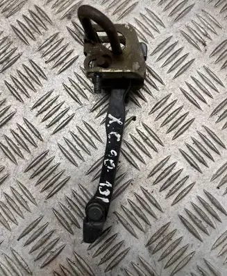 Volvo XC90 Rear door check strap stopper 8650061