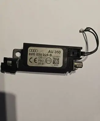 Audi A3 S3 8P Antenna control unit 8P0035225B