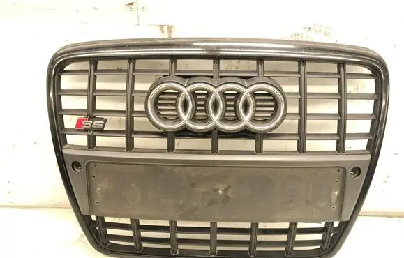 Audi A6 S6 C6 4F Front bumper upper radiator grill 4F0853651AJ