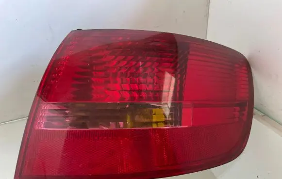 Audi A6 S6 C6 4F Rear/tail lights 89036920