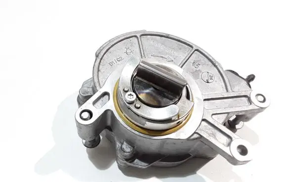 BMW M6 Vacuum pump 1166860597601 68739010