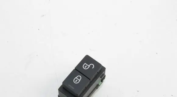 Jaguar XJ X351 Central locking switch button EW9314017BC