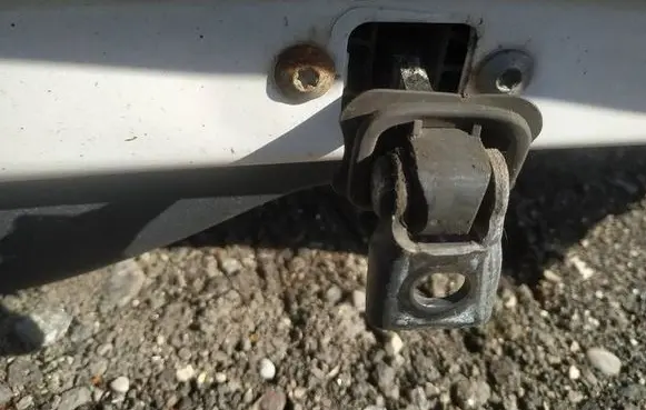 Seat Toledo IV (NH) Front door check strap stopper 