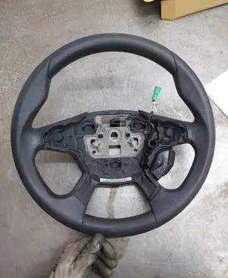 Ford Focus Steering wheel