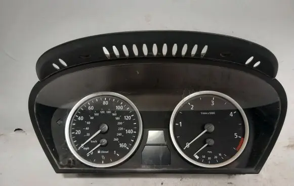 BMW 5 E60 E61 Speedometer (instrument cluster) 62116945634 110080213