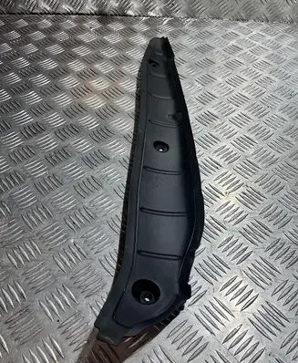 Audi A3 8Y Fender foam support/seal 8Y0821111