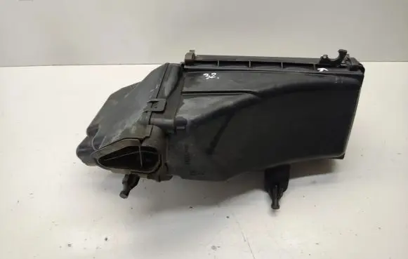Nissan Murano Z50 Air filter box 9Y501