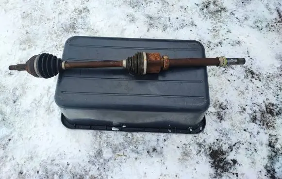 Renault Trafic III (X82) Front driveshaft