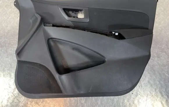 Suzuki SX4 S-Cross Front door card panel trim 8307961M26C8B 515187 155358174502