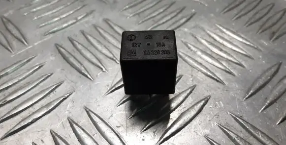 Chevrolet Captiva Other relay 90229206