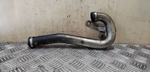 Nissan Juke I F15 EGR valve line/pipe/hose 744818