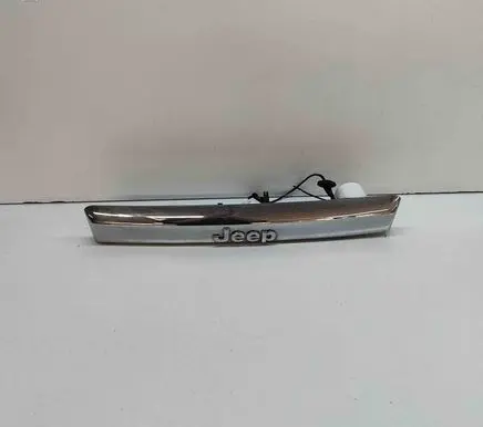 Jeep Commander Trunk door license plate light bar 55369088AE