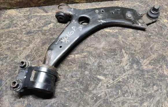 Ford Kuga I Front lower control arm/wishbone 8V413A423AC
