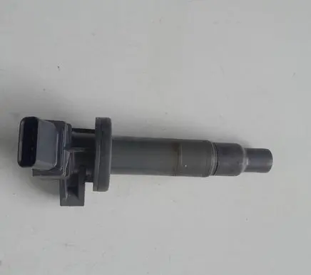 Toyota Corolla E120 E130 High voltage ignition coil 9091902239