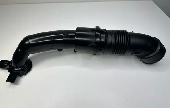 Peugeot 2008 II Air intake hose/pipe 9824569380