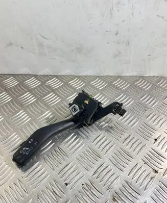 Skoda Octavia Mk2 (1Z) Indicator stalk 1K0953513G