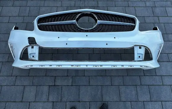 Mercedes-Benz A W176 Front bumper 22880J0001