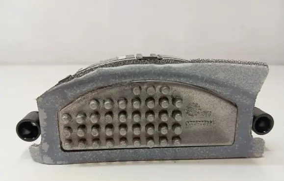 Porsche Macan (95B) Heater blower motor/fan resistor 8T0820521