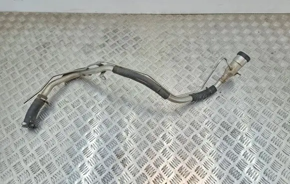 Opel Mokka X Fuel tank filler neck pipe 4272681719