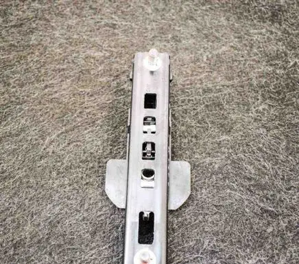 Volvo V40 Seat belt height adjuster 616521700A